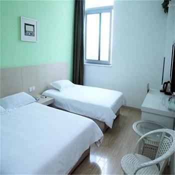 Motel 168 Shanghai Pudong Huinan Metro Station Tesco 외부 사진